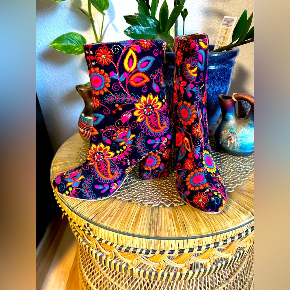 COPY - Retro booties, gently worn blue velvet with colorful flower work and gol…